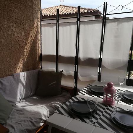 Appartement Terrasse Vue Mer, Plage Gorguette A 1 Minute A Pied, Wifi,Clim Parking Collectif Sanary-sur-Mer Eksteriør bilde
